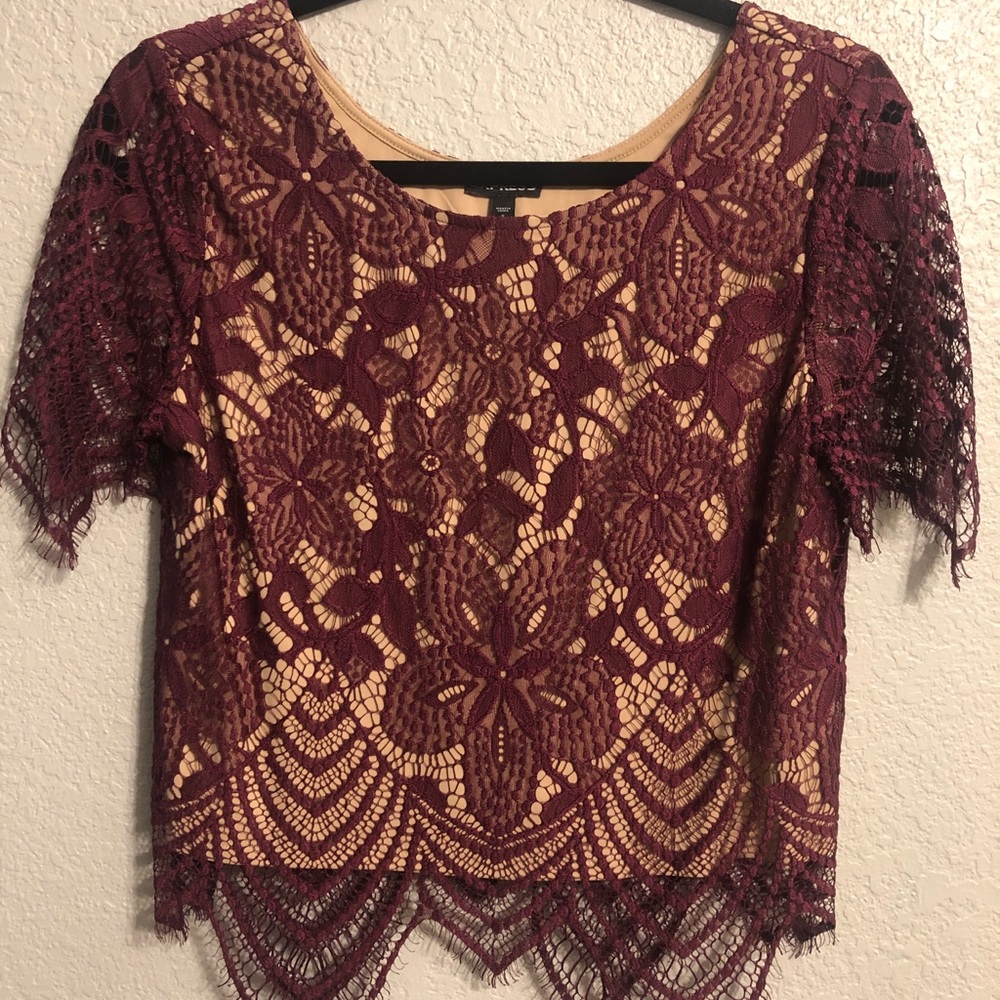 Express Maroon/burgundy lace short sleeve crop